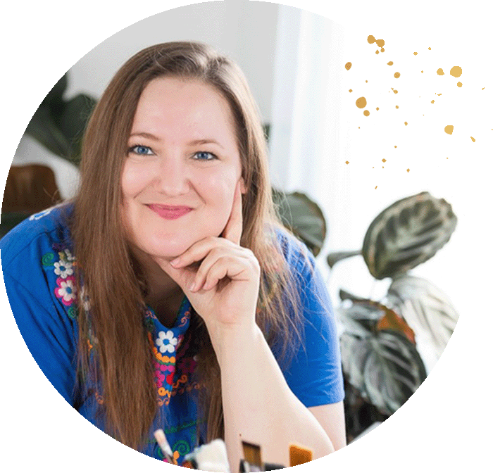 a portrait of cris sanhueza, artist